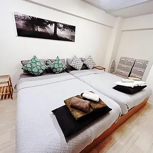 Apartment Shinosaka Station Gateway: Quick Access To Kansai & Attractions Osaka