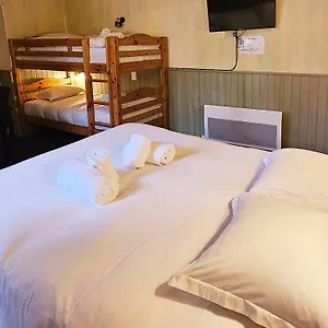 La Petite Hotel