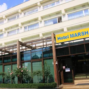 Hotel Marshal
